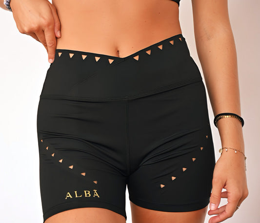 details du short Aura Laser Cut