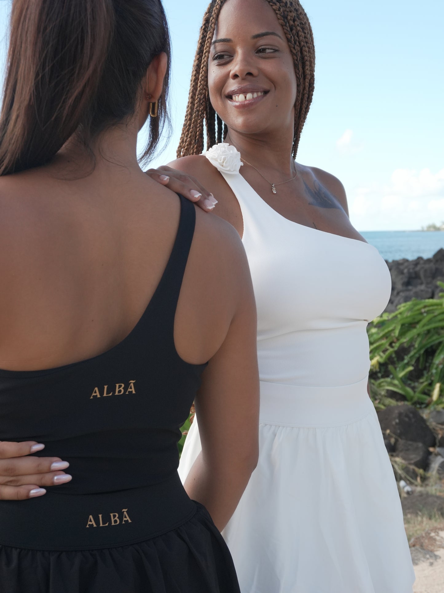 ⭐ Débardeur Asymétrique Spring Albã – Technologie AlbaLux™